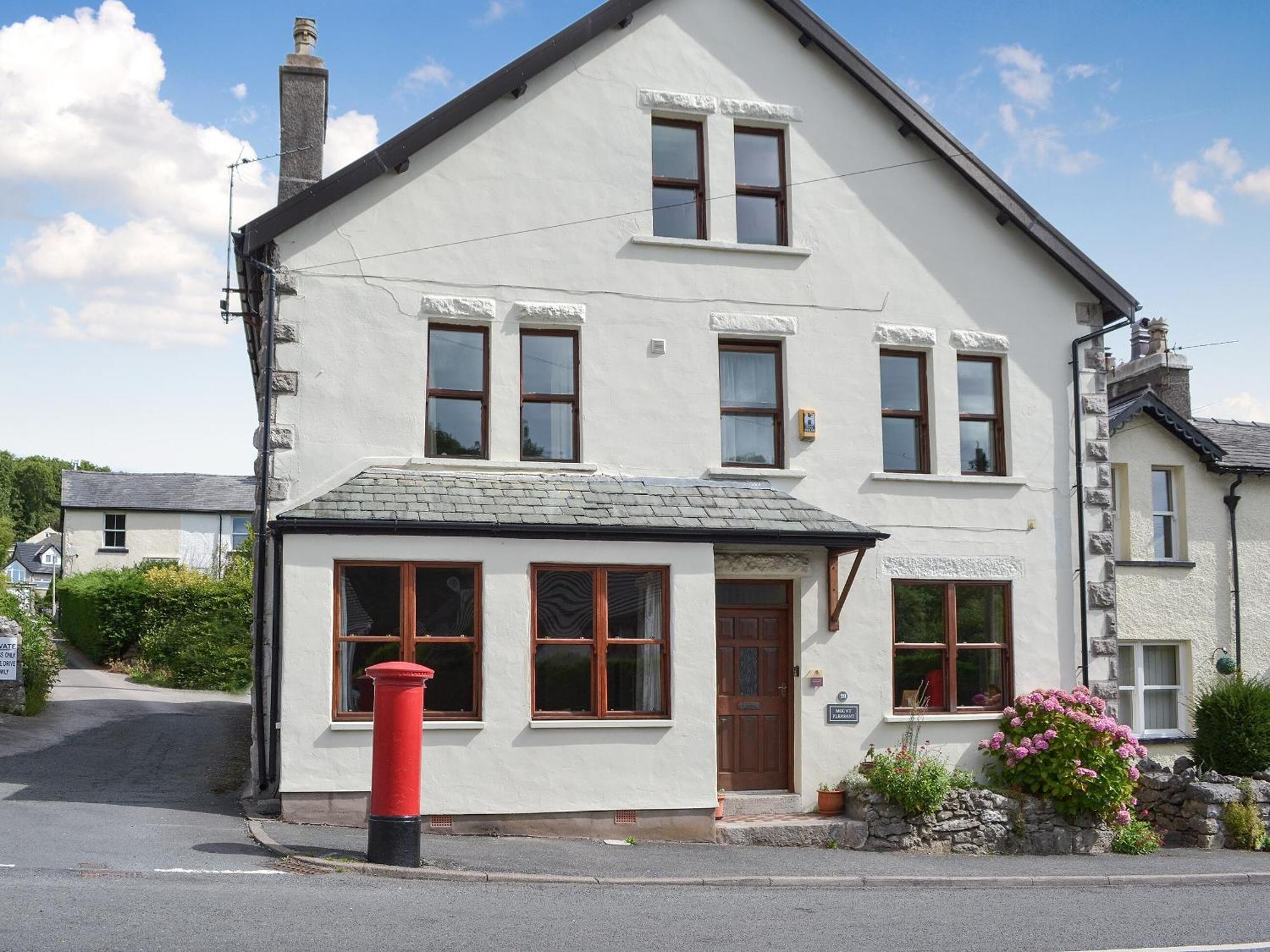 Villa The Old Post Office Grange Fell Exterior foto